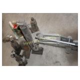 Hydraulic Bottle Jacks - 4 (1 NIB) & floor jack