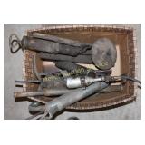 Barrel pumps, grease gun