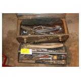 Vintage Craftsman Toolbox & contents of hand tools