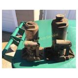 2 Bottle Jacks