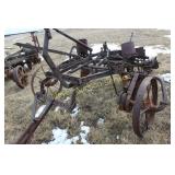 International 2 Row Lister w/John Deere Toolbox