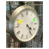 10 inch wall mounted battery clock