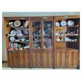 Lovely 3 piece storage cabinet! Great for