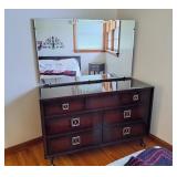 6 drawer dresser with mirror