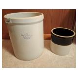 Pair of crocks. Largest is 3 gallon