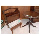 Wooden dark brown furniture set: 1 table,