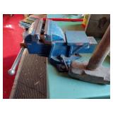 5 Lb Sledge Hammer And 5 " Vice.