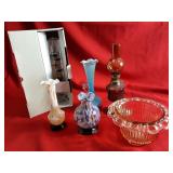 Kerosene lamp, glass flower vases,