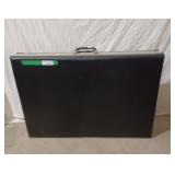 BATTLE CREEK Pï¿½rtable Massage Table