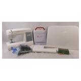 Singer Brilliance sewing machine with sewing