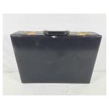 Briefcase. Unknown combination