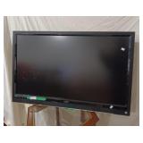 47" FLAT SCREEN TV ( VIZIO ) with Remote.
