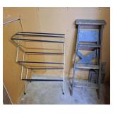 Wooden step ladder 43' H and clothes drying rack