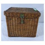 Vintage Wicker Picnic Basket
