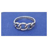 Gorgeous 925 Ring. Size 6