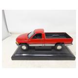 1/18 Dodge Ram 2500 pickup truck
