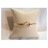 Hook & Loop 14K Love Knot Bangle