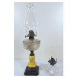 Vintage oil lamp with chimney and 1 oil lamp base