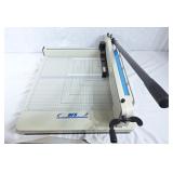 HFS Industrial paper cutter 26' x 21'