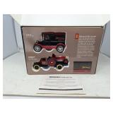 Ertl 1931 Hawkeye flatbed and farmall 350 tractor