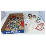 Costume jewelry lot! Lots of unique pieces!