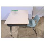 Vintage elementary grade 1 school desk