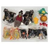 12 assorted 1990ï¿½s McDonalds toys, 8 still