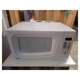 Danny microwave. Works 20 1/2' l x 15' d x 12' h
