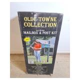 Old Towne collection mail box with post. Green