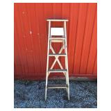 Wooden A frame 4 step ladder