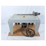 Router table with craftsman router