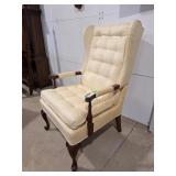 Accent chair