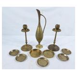 Vintage small round brass dishes / Trinket trays,