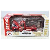 1/24  Fire Chief Gasoline 1953 F-100 Tow Truck by