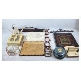 Pandora Mirrored display box, 4 wooden puzzles,