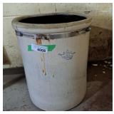 Vintage Crown 6 Gal 13.5'x17' stoneware crook