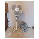 Comfort zone oscillating fan and super 12'