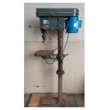 Heavy-duty floor drill press, 5/8' chuck model