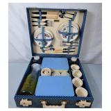 Gorgeous Vintage Brexton Picnic Hamper - Floral