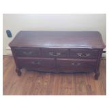 Lovely Blanket Box / Cedar Chest