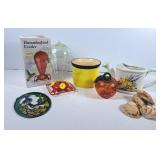New in Box Hummingbird Feeder, Glass Apple,