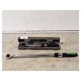 2 torque wrenches