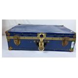Vintage Metal Trunk - 28'Wx15'Dx9'H