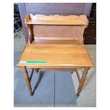 Vintage Maple colonial-style lift-top writing