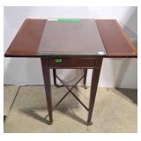 Smith & Watson vintage mahogany drop leaf table