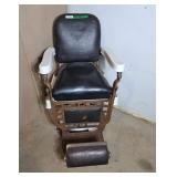 Vintage Theo A. Kochs hydraulic barber chair