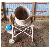 Cement Mixer. Electric Motor. Works. 18" opening