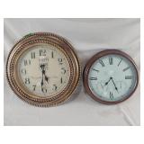2 decorative clocks