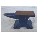 Solid Steel Anvil. 7 1/4" X 4 3/4" Base