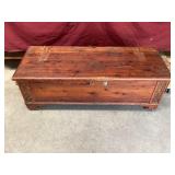 Nice Vintage Solid Cedar Trunk/chest